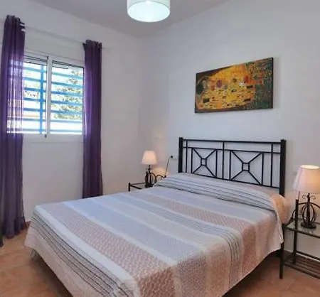 Casa Juani קוניל דה לה פרונטרה